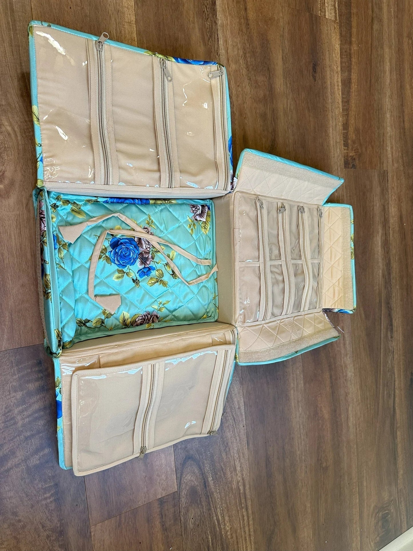 Big Jewelry Organizer (Multicolor Design)