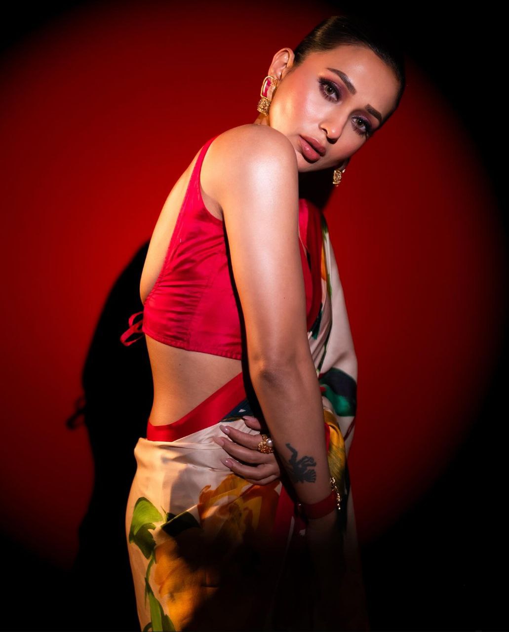 White Floral Printed Satin Silk Saree with Pink Border Digital Print  Original Japan Satin (Devsena satin)